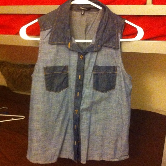 Tank top with collar - Picture 1 of 4