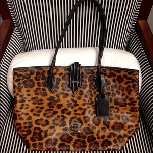 Dooney & Bourke Cindy Medium Tote Lepoard