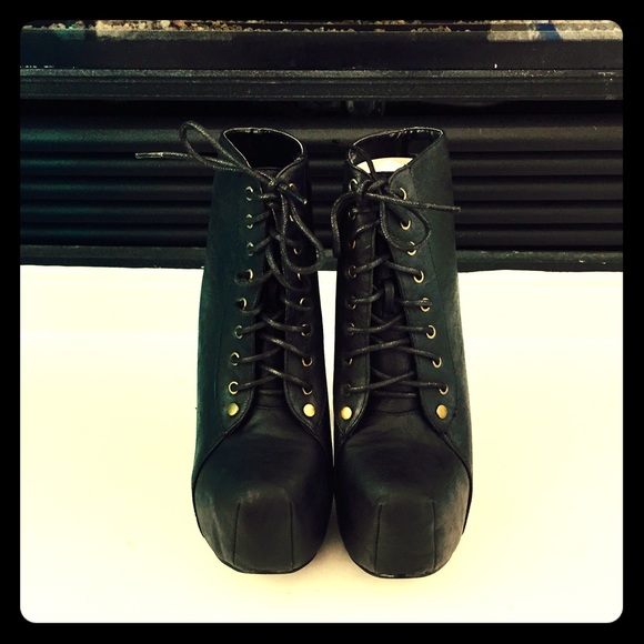 UrbanOG 'Leah' Bootie