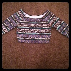 Tribal sleeved crop top