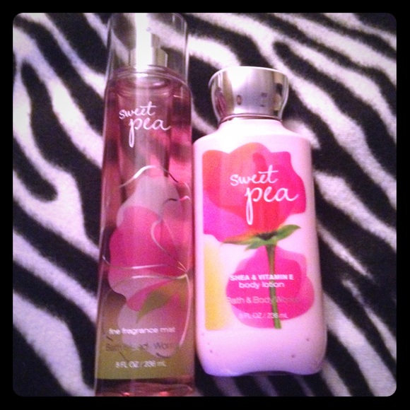 Sweet Pea lotion and body mist (Bath & Body Works)