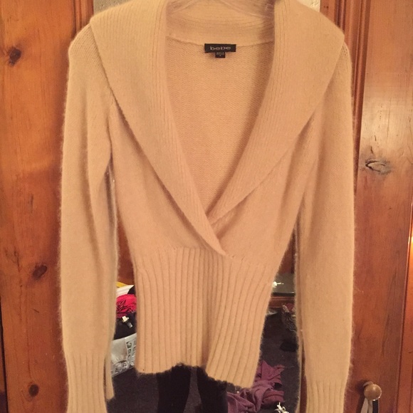 BEBE SWEATER