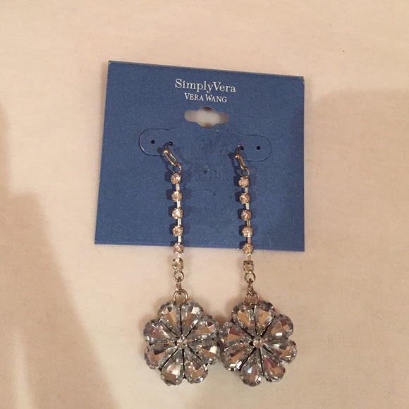 Dangle earrings