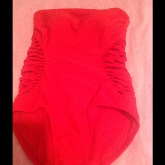 Red NWOT swimsuit