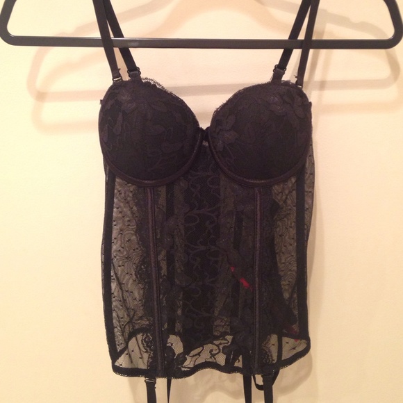 NWT Black (S) Lacy Corset w thong. Lightly padded