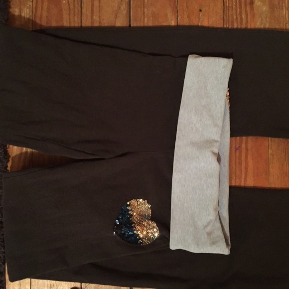 Victoria secret yoga pants
