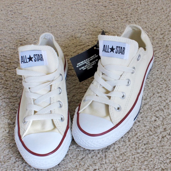 Converse Chuck Taylor in Cream