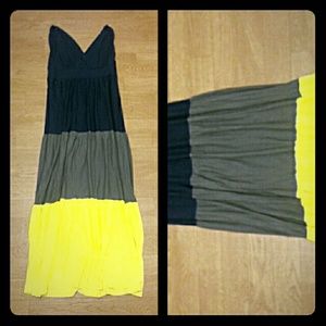 ON HOLD @dodiek  Maxi Dress