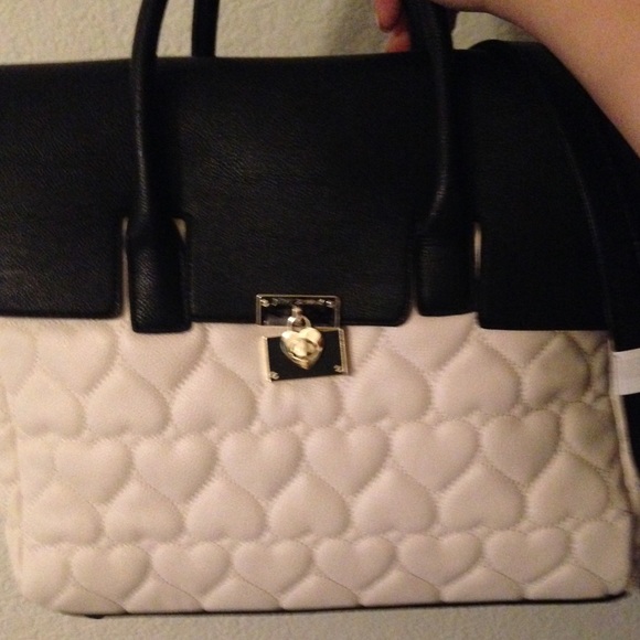 Betsey Johnson Handbags - Betsey johnson backpack/laptop bag💞😍