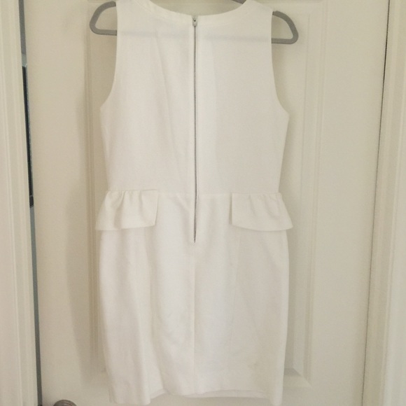Sandro white peplum dress w/ floral detail. Sz. 3 - Picture 3 of 4