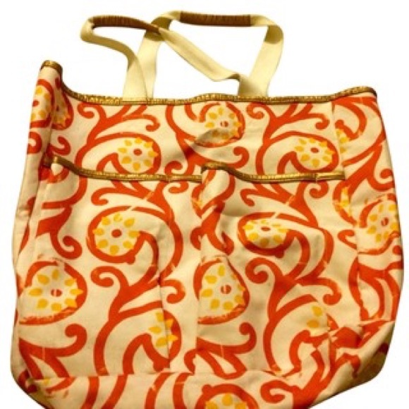 Estée Lauder Orange, Yellow, and Gold Beach Tote