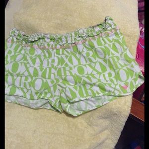 Roxy green shorts