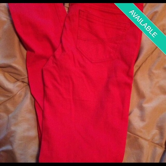red skinny jeans