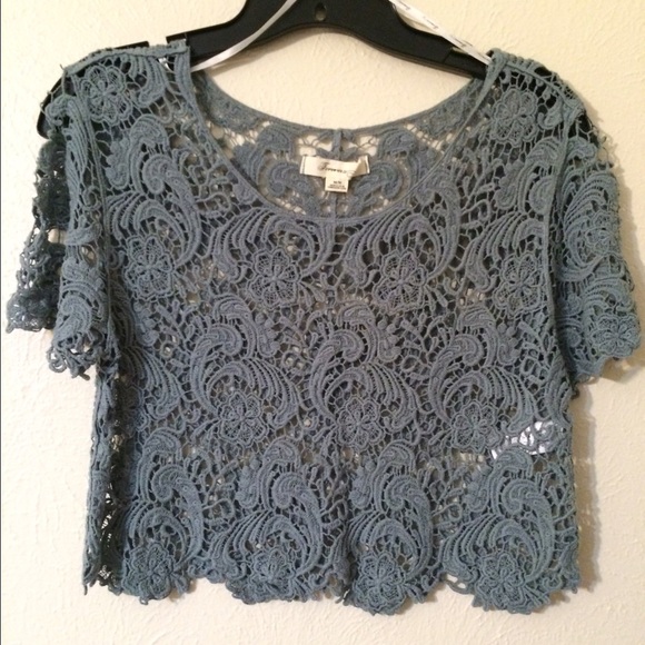 Crochet crop top