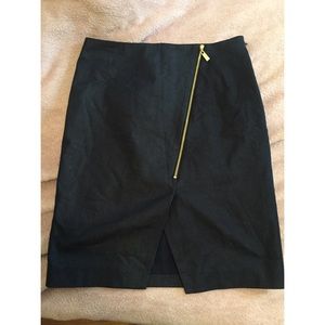 Vince Camuto skirt