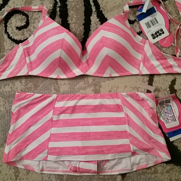 NWT  Bikini  Juniors XL