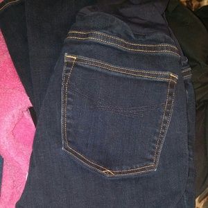 Old navy maternity jeans