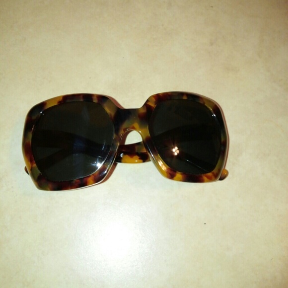 D&G sunglasses main image 4