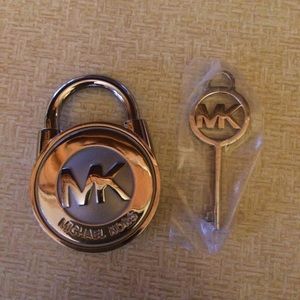 Michael Kors Hamilton Silver lock and key