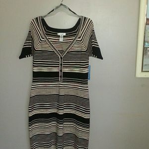 Nine west v-neck dress size xl