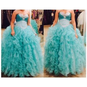 Mori Lee Sweet sixteen/prom dress