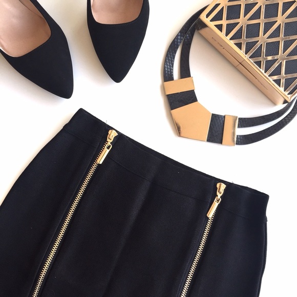 bebe Dresses & Skirts - Bebe Double Zipper Bandage Skirt