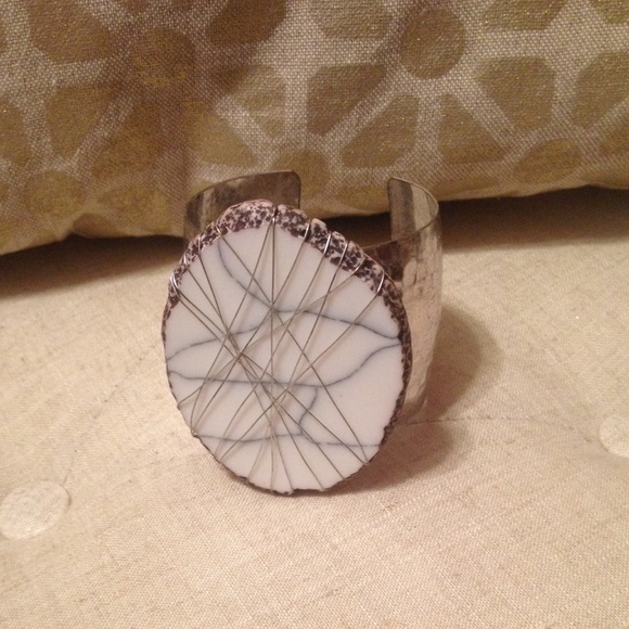 STONE CUFF BRACELET