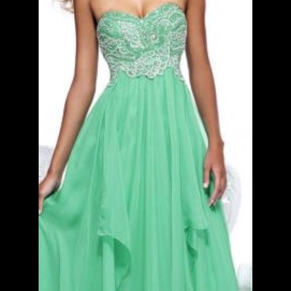 Sherri hill prom dress !