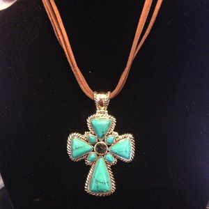 HOLD Genuine Barse necklace