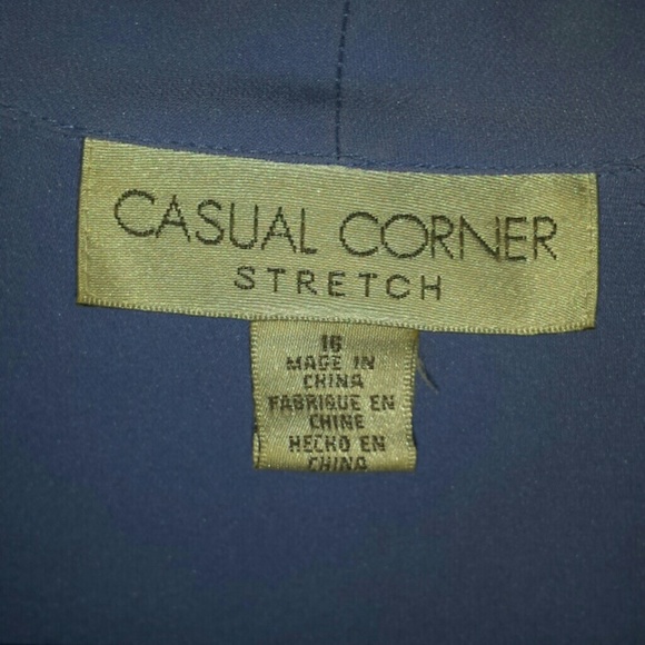 Blouse - Picture 2 of 4