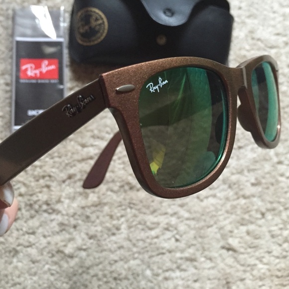 Ray Ban Sunglasses 100% Authentic Limited Edition - Picture 2 of 3