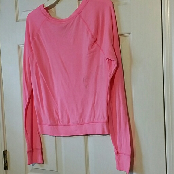 Victoria's secret PINK Crop long sleeves Tshirt - Picture 2 of 3