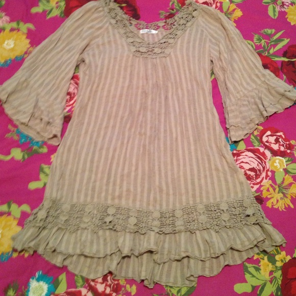 Dresses & Skirts - ❌SOLD❌Taupe crochet boho dress