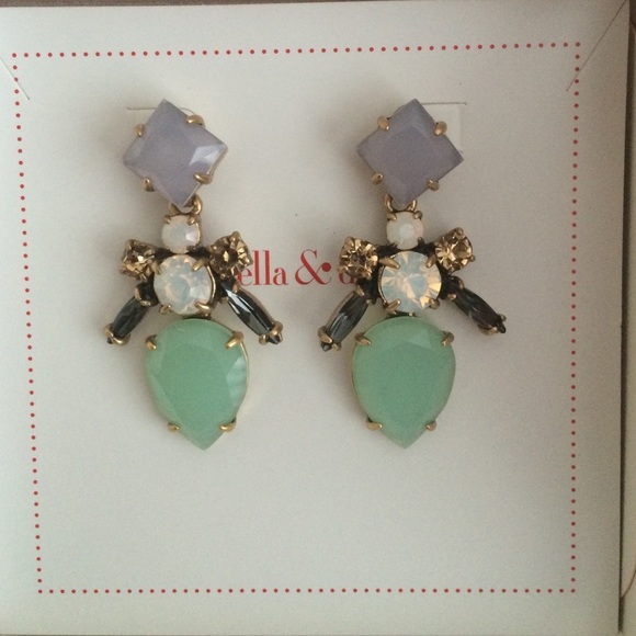 Stella & Dot Jewelry - Stella & Dot Flora Chandeliers