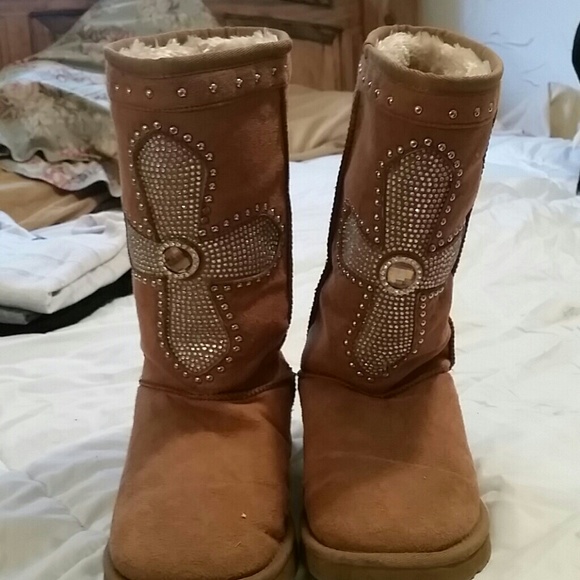 Montana West blingy boots