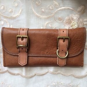 💯 Authentic Fossil wallet brown leather