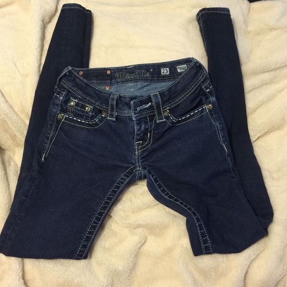 Miss me jeans size 23