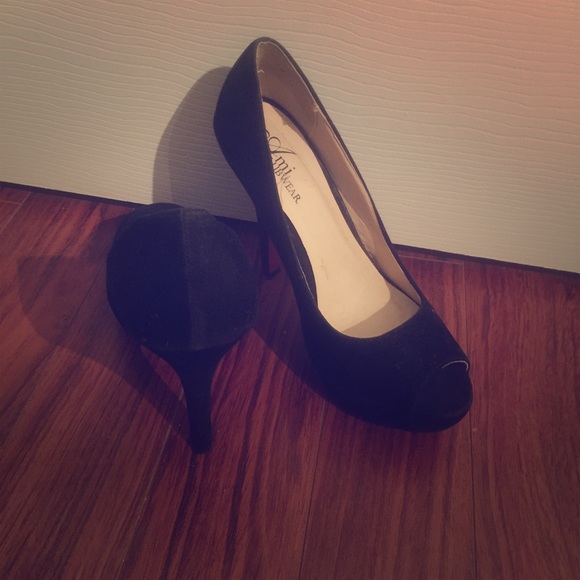 🎀Black Suede PeepToe Pumps🎀