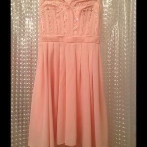 Light pink dress 👗👗