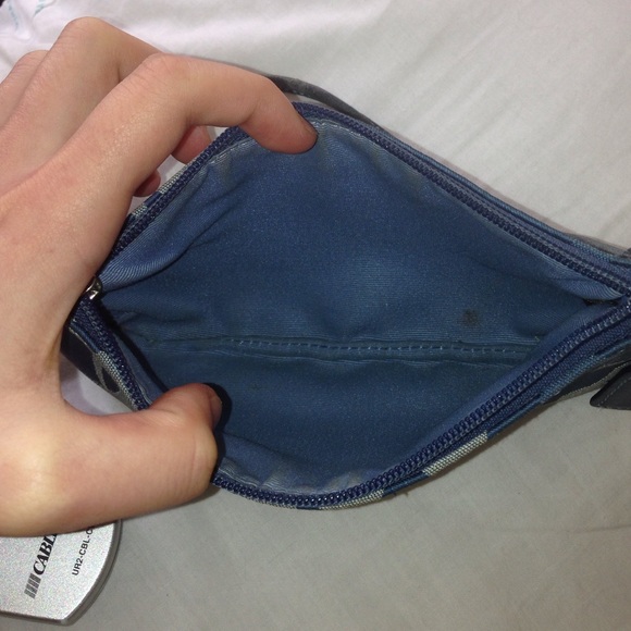 Authentic Blue coach wristlet - Picture 3 of 4