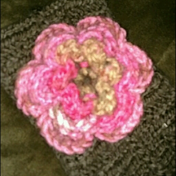 Brown with pink/burgundy flower ear warmer