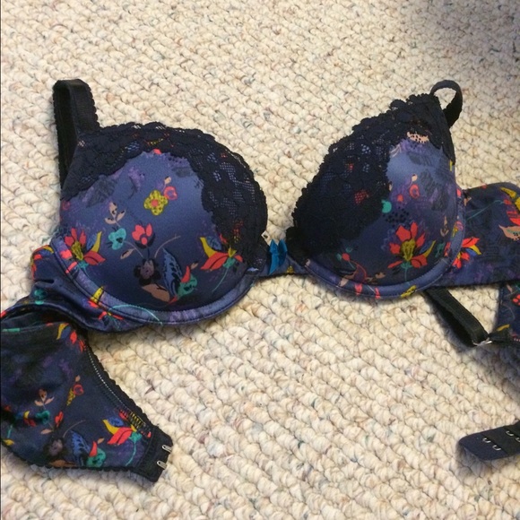 Aerie push up floral design bra. 34a