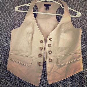 H & M sexy vest in beigh