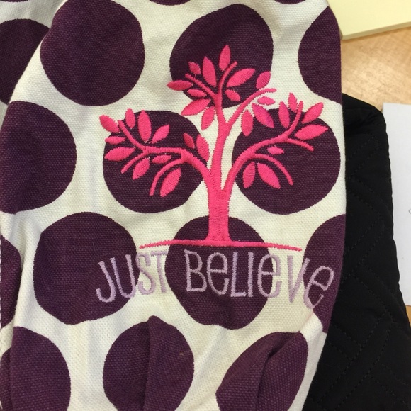 Thirty-One Retro Metro Tote, maroon polka dot