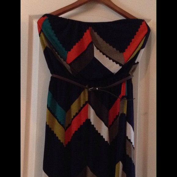 Brand new! So cute, strapless dress. - Picture 1 of 1