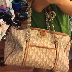 Dior beige purse