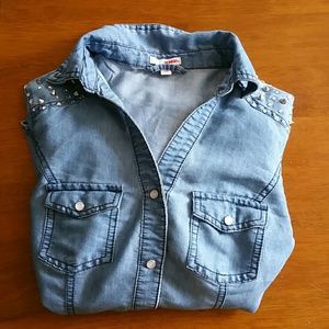 Studded chambray pearl button up