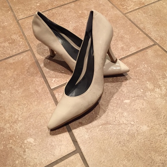Alfani cream nude pumps