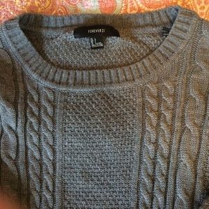 ✨ price drop ✨ Oversized cute forever 21 sweater!