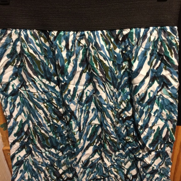 High waist skirt